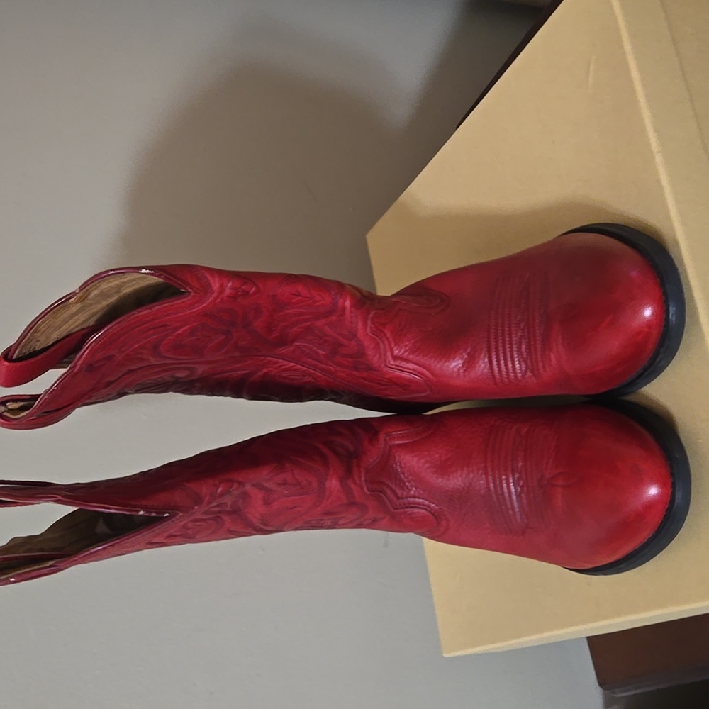 Ariat Heritage Western Boots Womens Size 7 B Red Leather Floral R-Toe 15761 - Picture 2 of 11